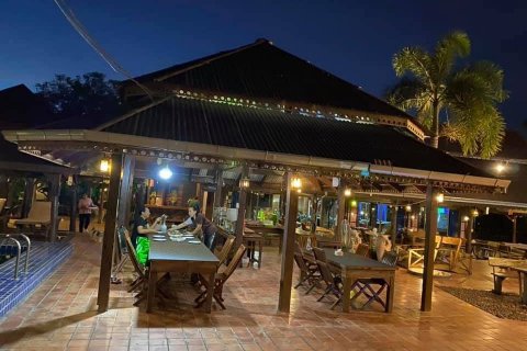 Casa de 30 dormitorios en Pattaya, Tailandia № 22113 - foto 13