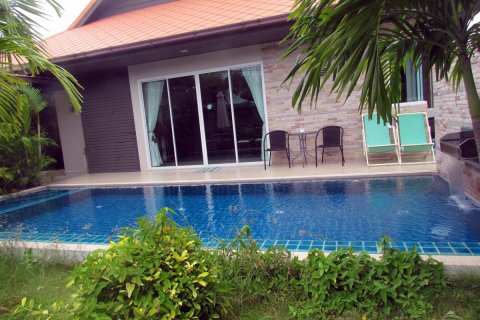 Casa de 4 dormitorios en Pattaya, Tailandia № 20800 - foto 5