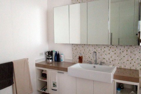 Condominio de 3 dormitorios en Pattaya, Tailandia № 23667 - foto 9