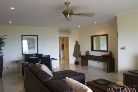 Condominio de 2 dormitorios en Pattaya, Tailandia № 21694 - foto 13