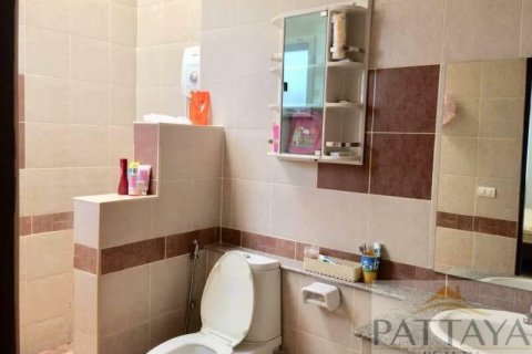 Casa de 5 dormitorios en Pattaya, Tailandia № 21143 - foto 15