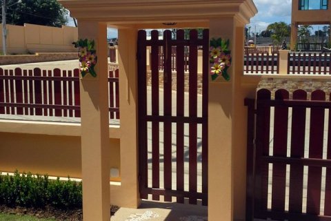 Casa de 4 dormitorios en Pattaya, Tailandia № 24314 - foto 14
