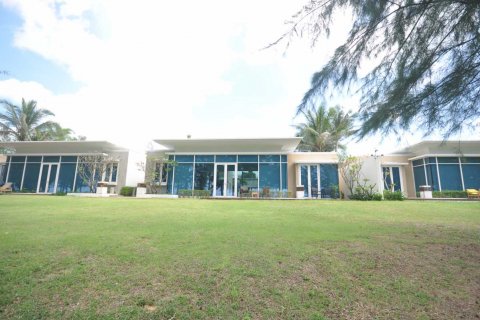 Casa de 3 dormitorios en Phuket, Tailandia № 22370 - foto 13
