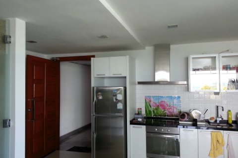 Condominio de 2 dormitorios en Pattaya, Tailandia № 21951 - foto 2