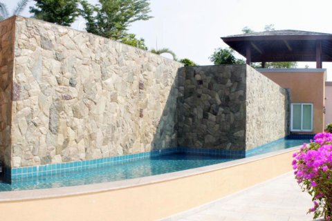Casa de 5 dormitorios en Pattaya, Tailandia № 23870 - foto 8