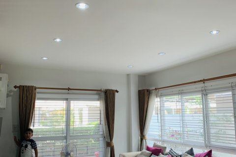 Casa de 3 dormitorios en Pattaya, Tailandia № 22520 - foto 8