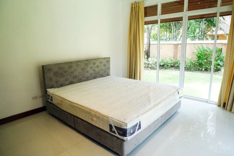 Casa de 6 dormitorios en Pattaya, Tailandia № 20788 - foto 30