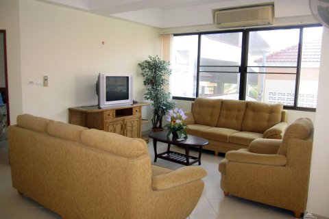 Condominio de 2 dormitorios en Pattaya, Tailandia № 23042