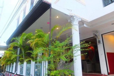 Casa de 22 dormitorios en Pattaya, Tailandia № 22178 - foto 4