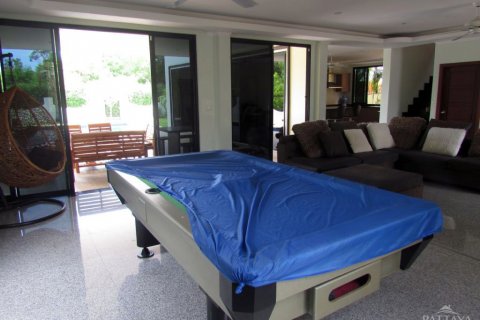 Casa de 5 dormitorios en Jomtien Beach, Pattaya, Tailandia № 19959 - foto 4