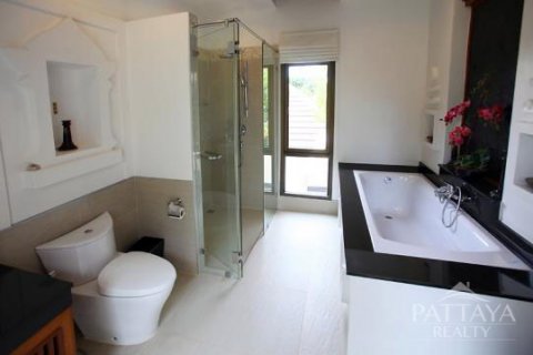 Casa de 5 dormitorios en Pattaya, Tailandia № 23997 - foto 6