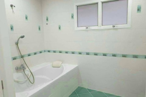 Casa de 3 dormitorios en Pattaya, Tailandia № 22354 - foto 4