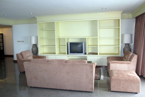 Condominio de 3 dormitorios en Pattaya, Tailandia № 22694 - foto 8