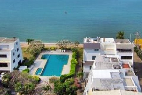 Condominio de 2 dormitorios en Pattaya, Tailandia № 20963 - foto 6