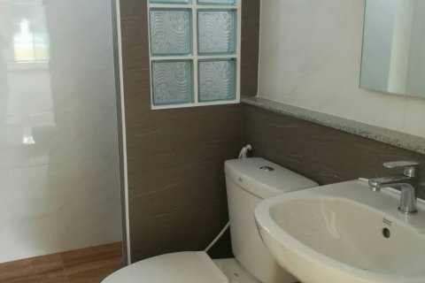 Casa de 3 dormitorios en Pattaya, Tailandia № 22265 - foto 3