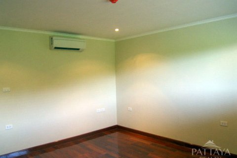 Condominio de 2 dormitorios en Pattaya, Tailandia № 23825 - foto 2