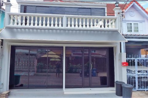 Casa de 3 dormitorios en Pattaya, Tailandia № 21426