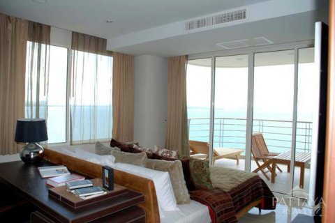 Condominio de 2 dormitorios en Pattaya, Tailandia № 22670 - foto 8