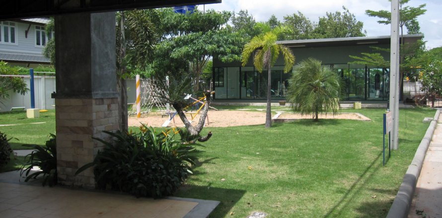 Casa de 2 dormitorios en Pattaya, Tailandia № 23433