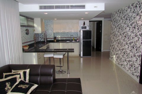 Condominio de 2 dormitorios en Pattaya, Tailandia № 23414 - foto 6