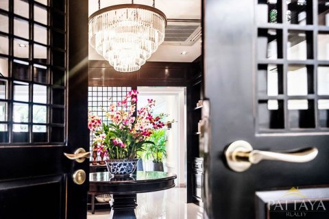 Casa de 8 dormitorios en Pattaya, Tailandia № 21529 - foto 11