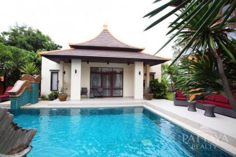 Casa de 5 dormitorios en Pattaya, Tailandia № 23997 - foto 8