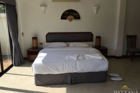 Casa de 3 dormitorios en Jomtien Beach, Pattaya, Tailandia № 21467 - foto 5