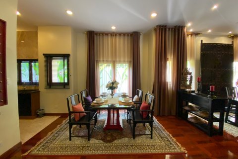 Casa de 2 dormitorios en Jomtien Beach, Pattaya, Tailandia № 22321 - foto 27