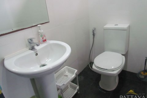Casa de 4 dormitorios en Pattaya, Tailandia № 21473 - foto 12