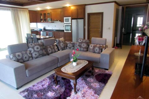 Condominio de 2 dormitorios en Pattaya, Tailandia № 20108 - foto 14