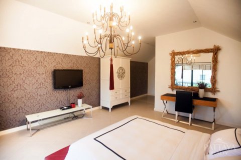 Casa de 3 dormitorios en Pattaya, Tailandia № 20723 - foto 6