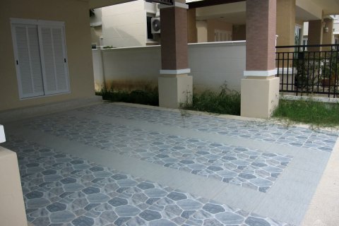Casa de 3 dormitorios en Pattaya, Tailandia № 22997 - foto 16