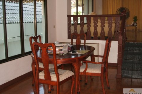 Casa de 2 dormitorios en Pattaya, Tailandia № 20907 - foto 3