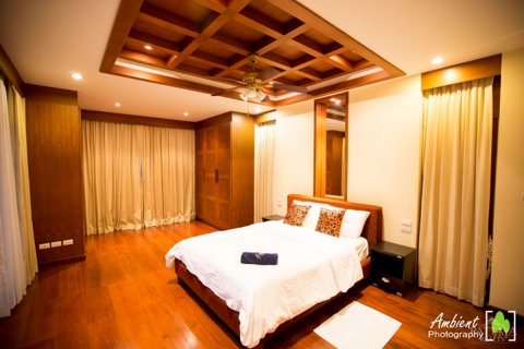Casa de 5 dormitorios en Pattaya, Tailandia № 24343 - foto 5