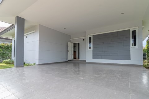 Casa de 3 dormitorios en Pattaya, Tailandia № 22388 - foto 14