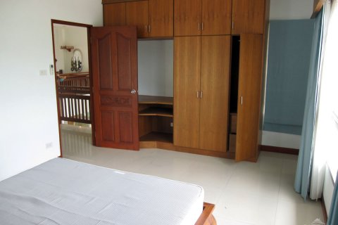 Casa de 3 dormitorios en Pattaya, Tailandia № 23256 - foto 22