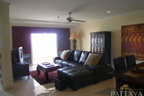Condominio de 2 dormitorios en Pattaya, Tailandia № 21694 - foto 9