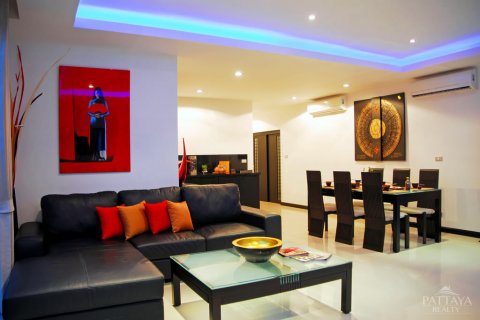 Casa de 3 dormitorios en Pattaya, Tailandia № 23243 - foto 8