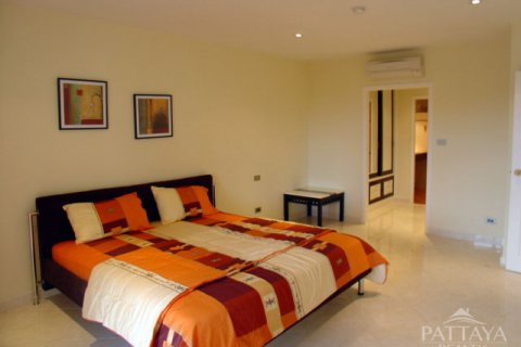 Condominio de 2 dormitorios en Pattaya, Tailandia № 24038 - foto 7
