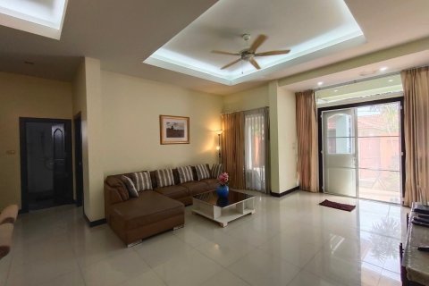 Casa de 20 dormitorios en Pattaya, Tailandia № 22417 - foto 12