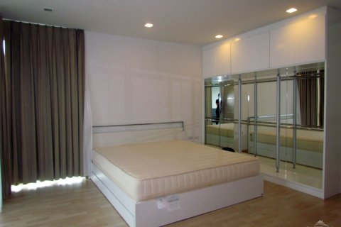 Condominio de 2 dormitorios en Pattaya, Tailandia № 23388 - foto 9