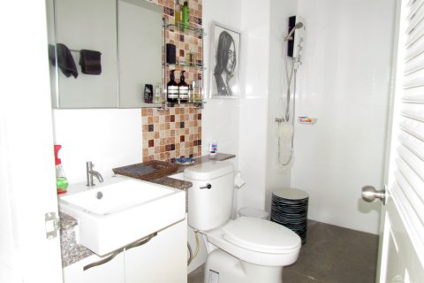 Condominio de 1 dormitorio en Pattaya, Tailandia № 20818 - foto 9