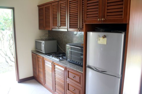 Casa de 3 dormitorios en Jomtien Beach, Pattaya, Tailandia № 23539 - foto 6