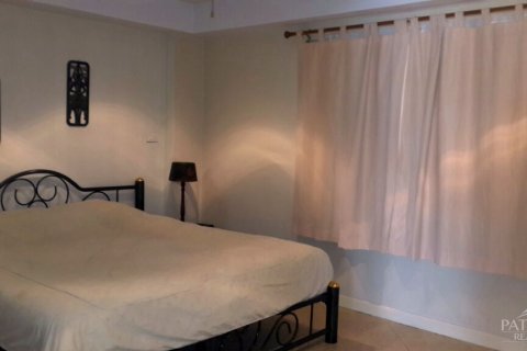 Condominio de 2 dormitorios en Jomtien Beach, Pattaya, Tailandia № 24238 - foto 9