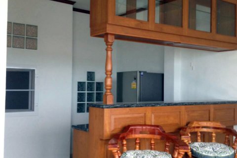 Casa de 5 dormitorios en Jomtien Beach, Pattaya, Tailandia № 24061 - foto 15