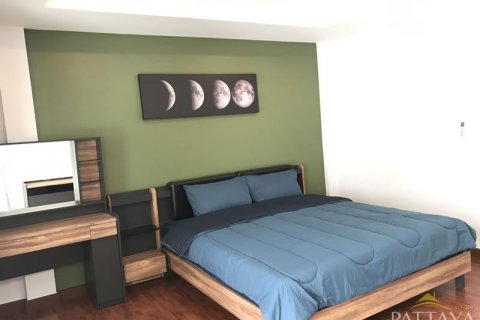 Casa de 4 dormitorios en Pattaya, Tailandia № 21376 - foto 6