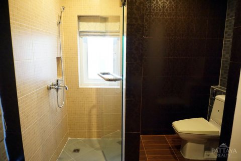 Casa de 5 dormitorios en Pattaya, Tailandia № 20790 - foto 18