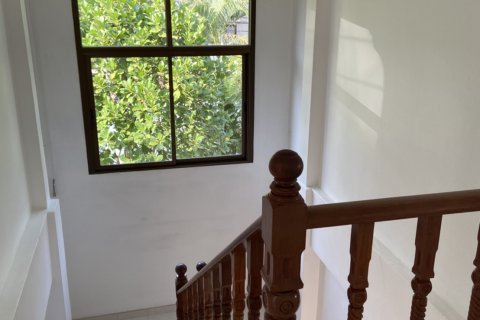Casa de 3 dormitorios en Jomtien Beach, Pattaya, Tailandia № 21938