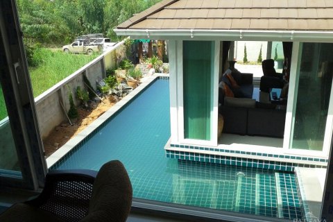 Casa de 5 dormitorios en Pattaya, Tailandia № 24082 - foto 29