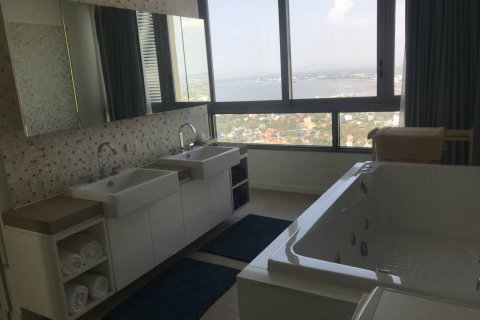 Condominio de 4 dormitorios en Pattaya, Tailandia № 21985 - foto 14